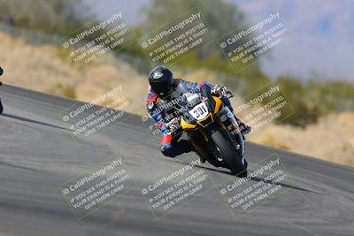 media/Dec-17-2022-SoCal Trackdays (Sat) [[224abd9271]]/Turn 7 Set 2 (1140am)/